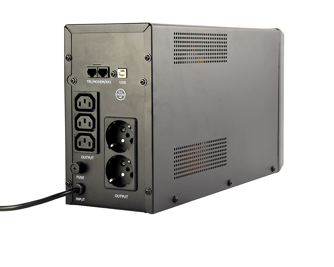 UPS met LCD - 2000 VA - Afbeelding 2