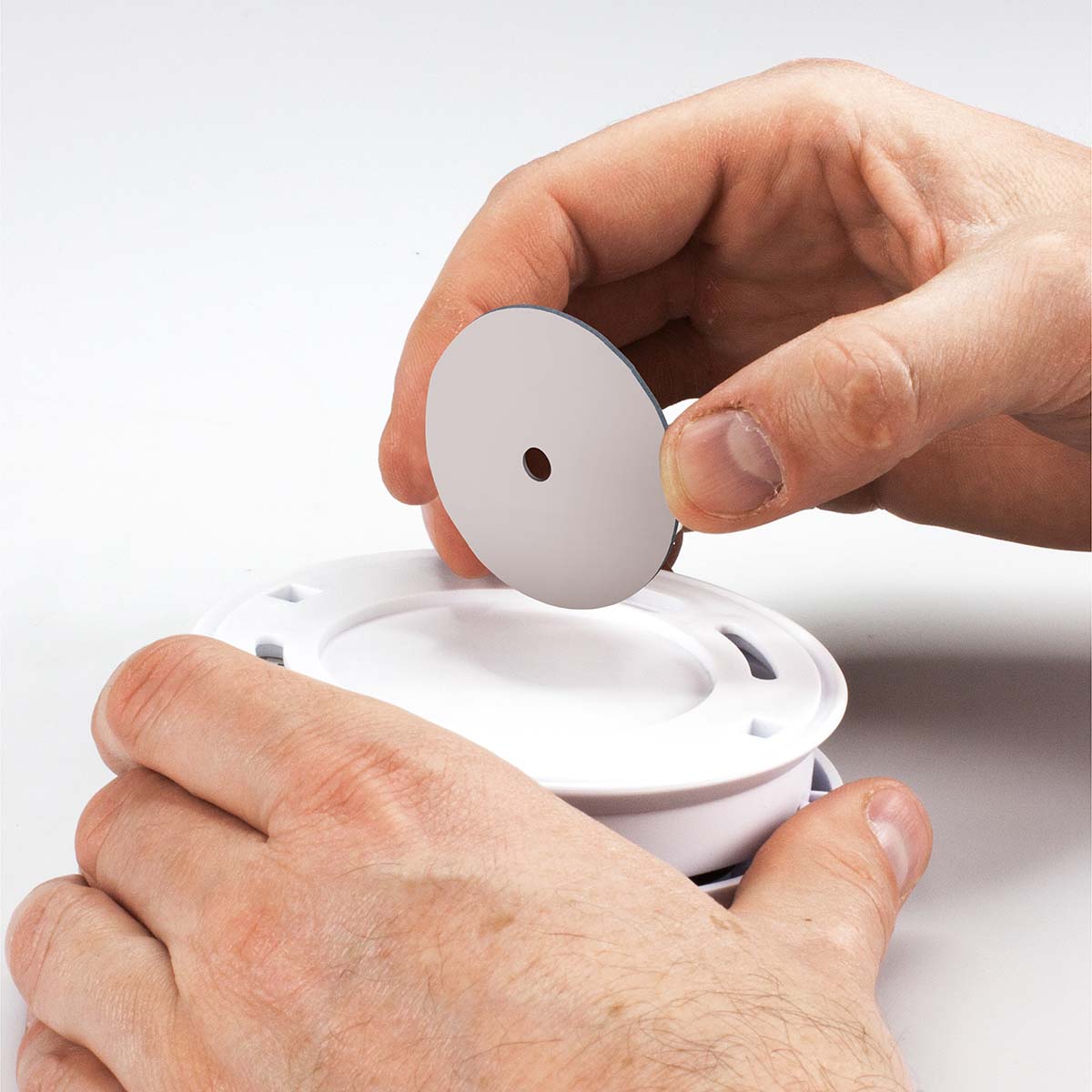 Magnetische montagekit voor rook- en koolmonoxidemelder - Afbeelding 4