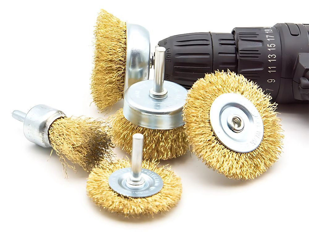 Set Staalborstels voor Boormachine โ Schijf-, Kom- en Cilindervorm โ Messing Gecoat - Afbeelding 3